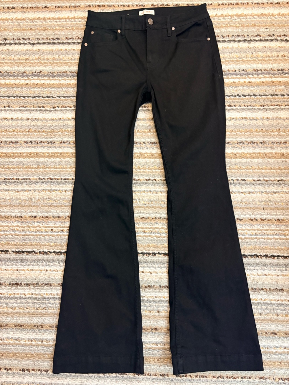 Shyanne Black Flare Jeans High Rise Stretch Denim 29x32 NWOT